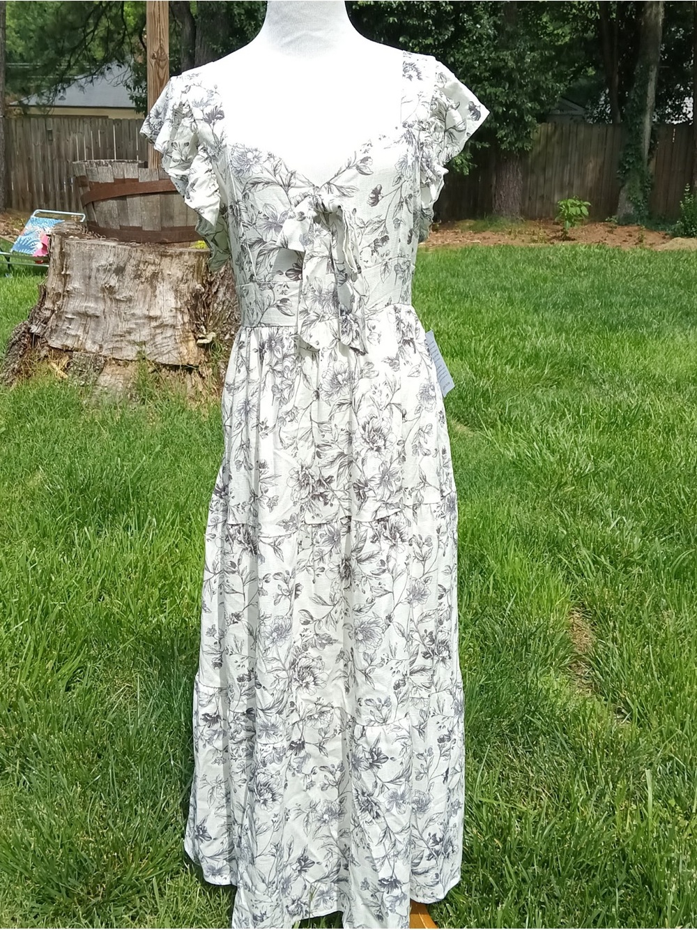 Tie-Front Floral Maxi Dress in White and Black